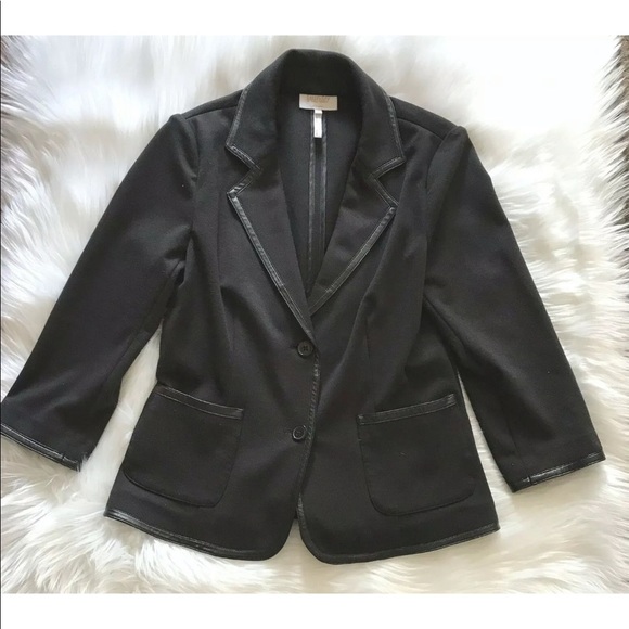 Laundry By Shelli Segal Jackets & Blazers - Laudry By Shelli Segal 3/4Sleeve 2  Button Blazer